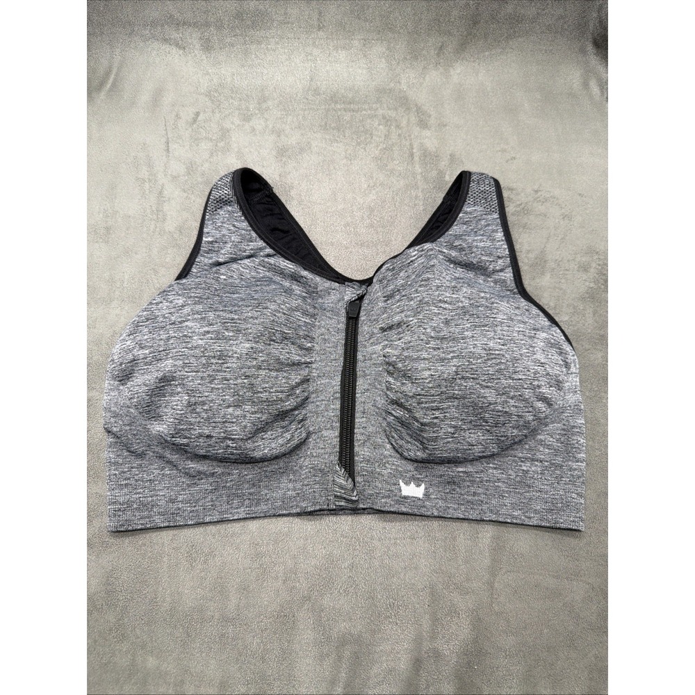 SheFit Perfect Lounge Bra in Graphite Size 2Luxe